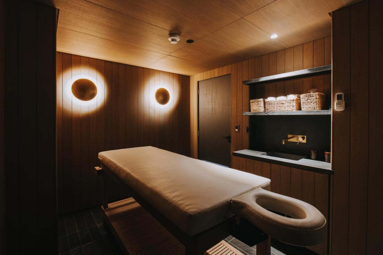 Costanero Hotel Montevideo - Mgallery Collection Dış mekan fotoğraf Treatment room at The Spa at The Standard London